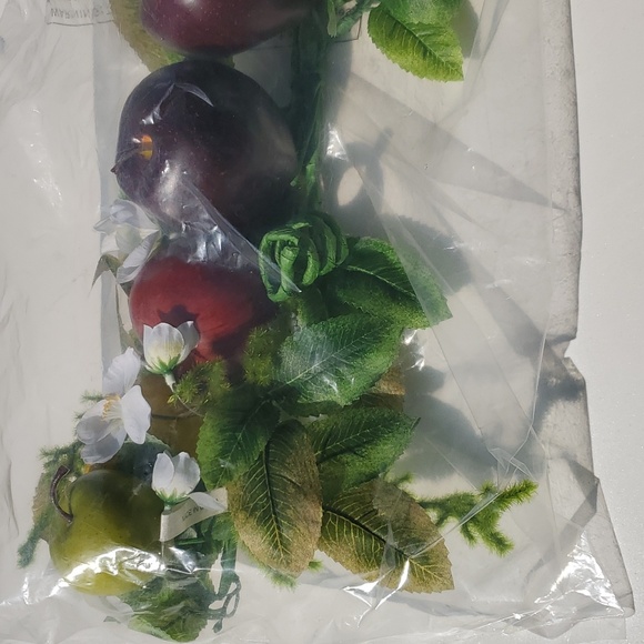 Sonoma fruit swag New Home Interiors Artificial fruit f;oral apples pears 28" - Picture 7 of 13